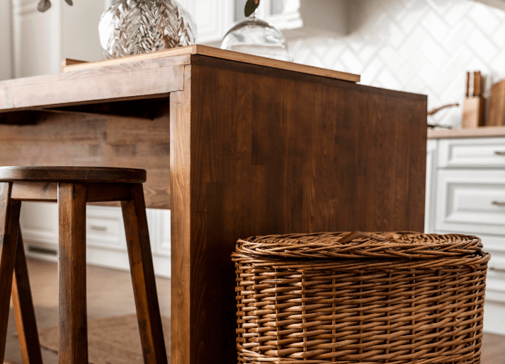 RUSTIC